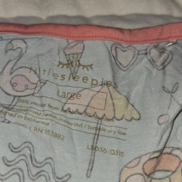 Little Sleepies Poolside Pajama Set – Women’s Large (Pre-Loved) - Picture 3 of 3